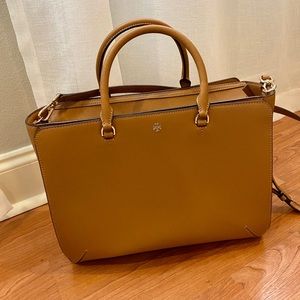 Tory Burch Large Robinson Zip Tote